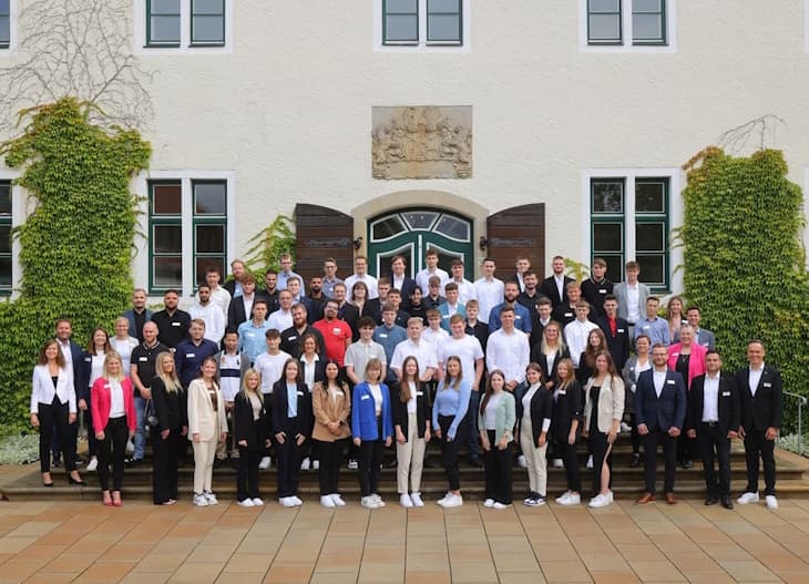 Gruppenfoto Ausbildungsstart Gauselmann