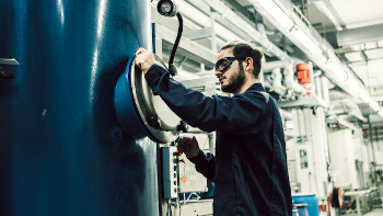 Ausbildung bei Swarovski - Chemieverfahrenstechnik